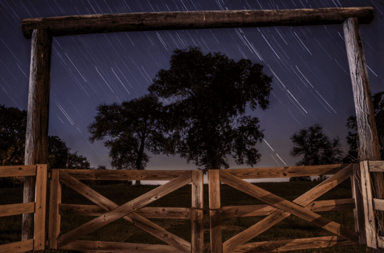 Discover Farm Star Living