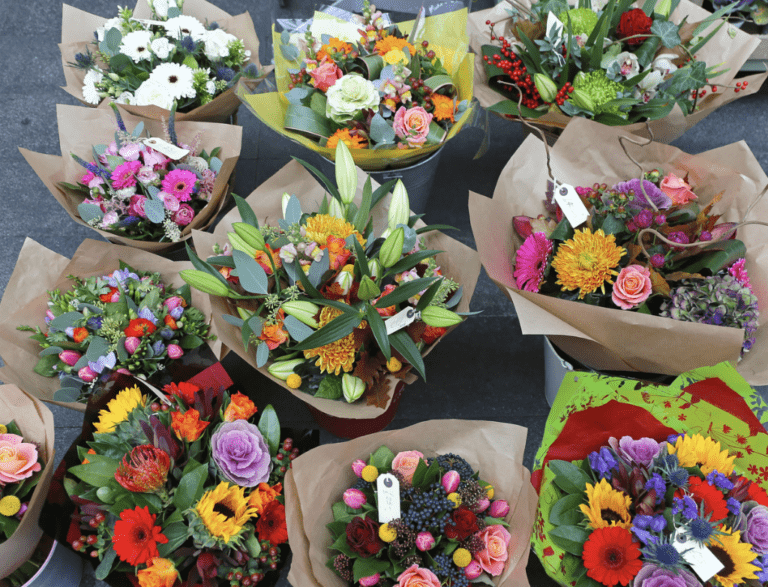 Frugal Gift Ideas: Benefits of Gifting Flowers for Mother’s Day