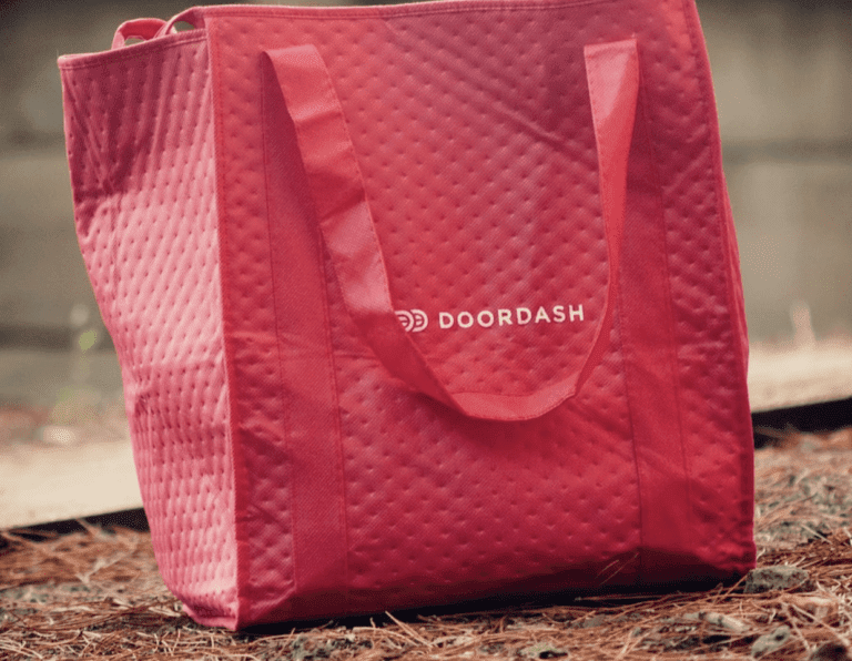 Enter Here to Win Big: The Ultimate Hulu and DoorDash Giveaway