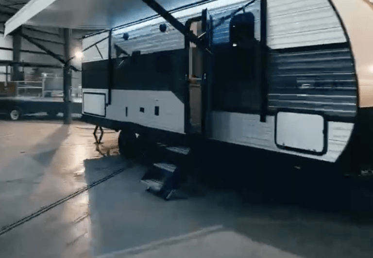 Win a Travel Trailer Worth $34,000: Enter the National Travel Trailer Giveaway Now!
