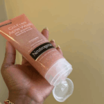 FREE Neutrogena Face Scrub at Walmart After $3.50 Walmart Cash Back!