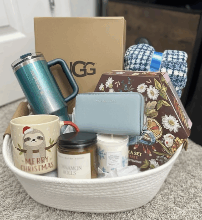 WIN a $600 Winter Basket from Candlespice!
