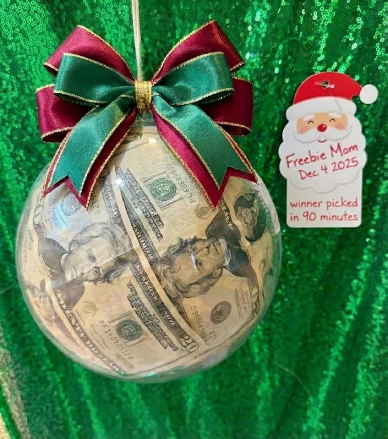 ORNAMENT DROP (ENDS 10PM ET)