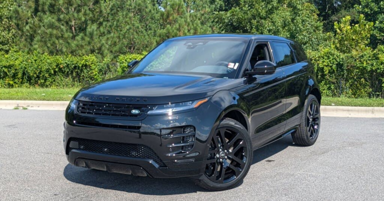 New Year, New Car? Froya Organics Is Giving Away A Range Rover Evoque!