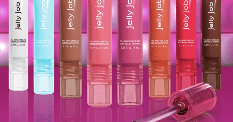 The Ultimate Glass Lip & DIY Beauty Guide: Achieve the look for less