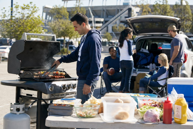 The Game Day Cookout Checklist: Food, Propane, and Setup Made Simple