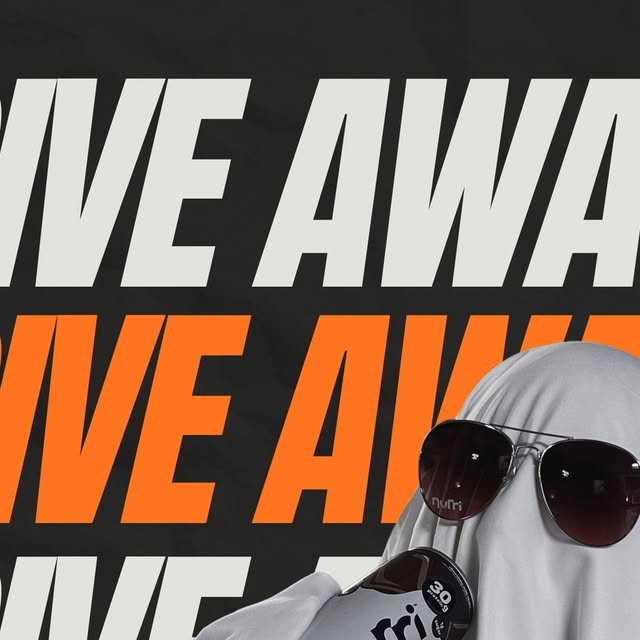 10 Winners! Enter the Nurri Halloween Movie Box Giveaway